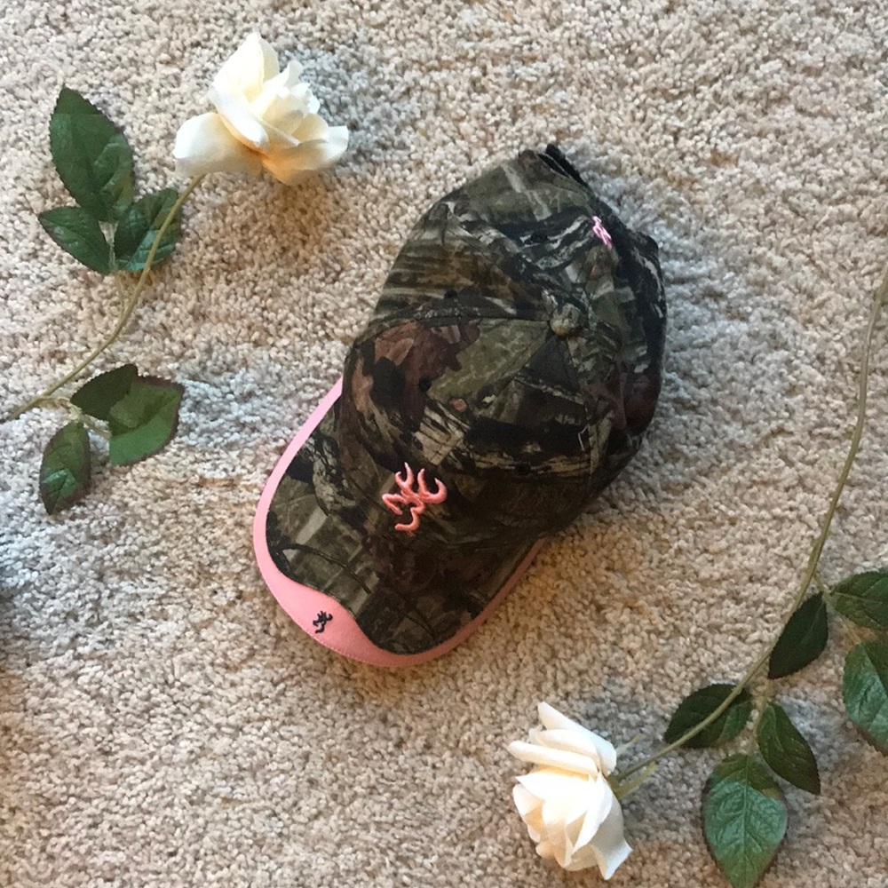 Women’s browning camo cap hat
